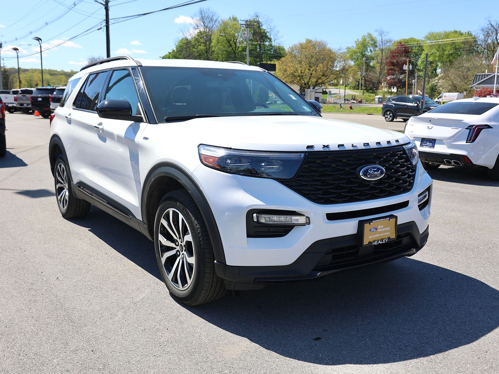 2024 Ford Explorer ST-LINE 4WD's photo