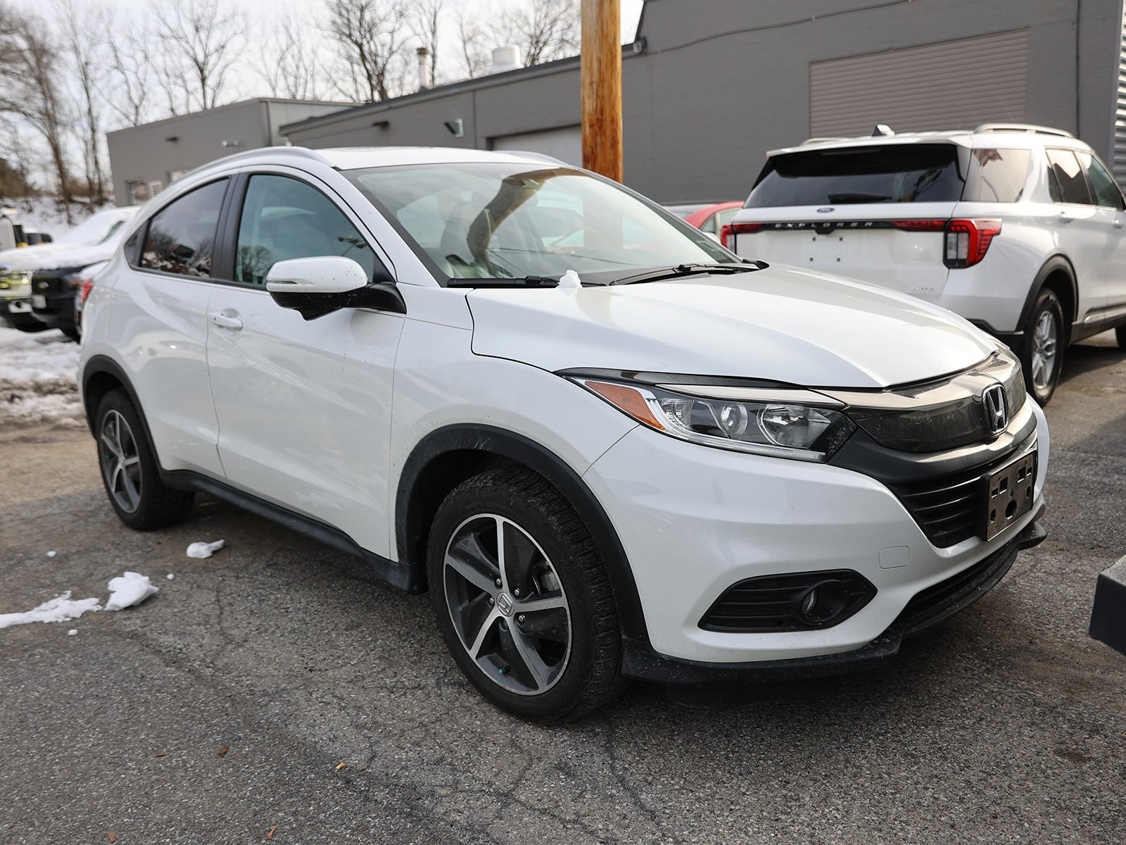 2021 Honda HR-V EX-L's photo