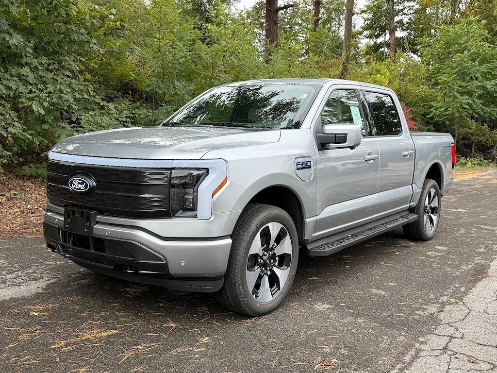 New 2025 Ford F-150 Lightning Platinum Truck SuperCrew Cab