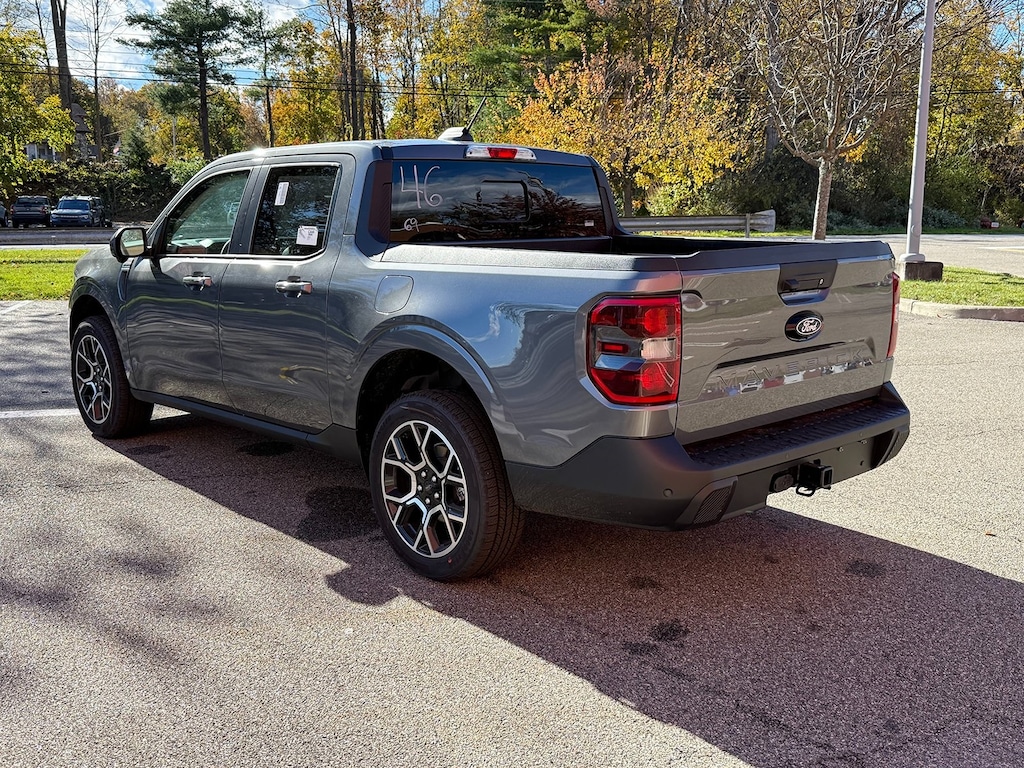 New 2025 Ford Maverick Lariat Truck SuperCrew