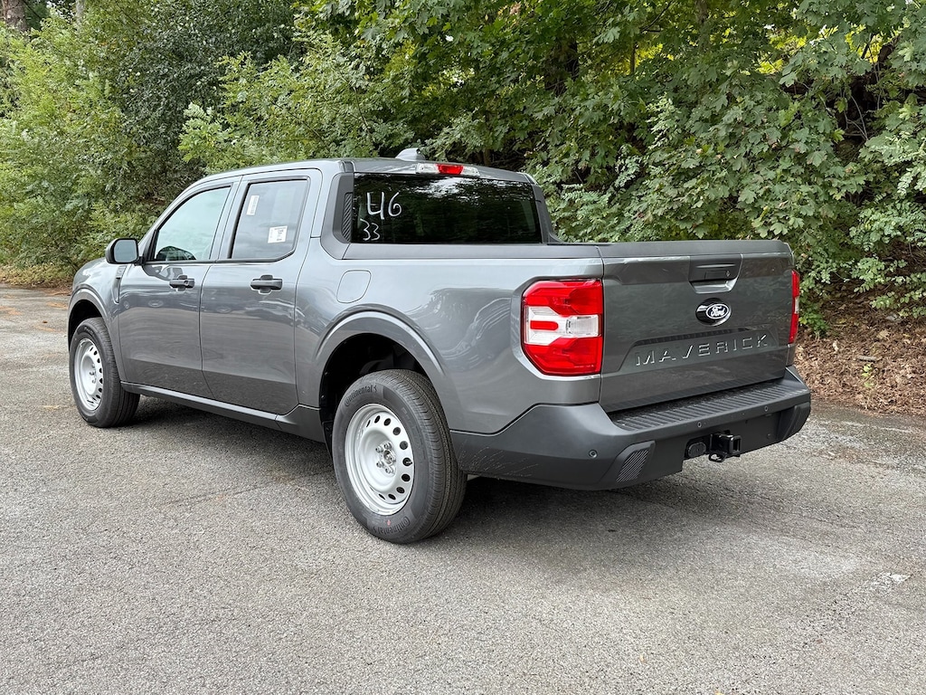 New 2025 Ford Maverick XL Truck SuperCrew
