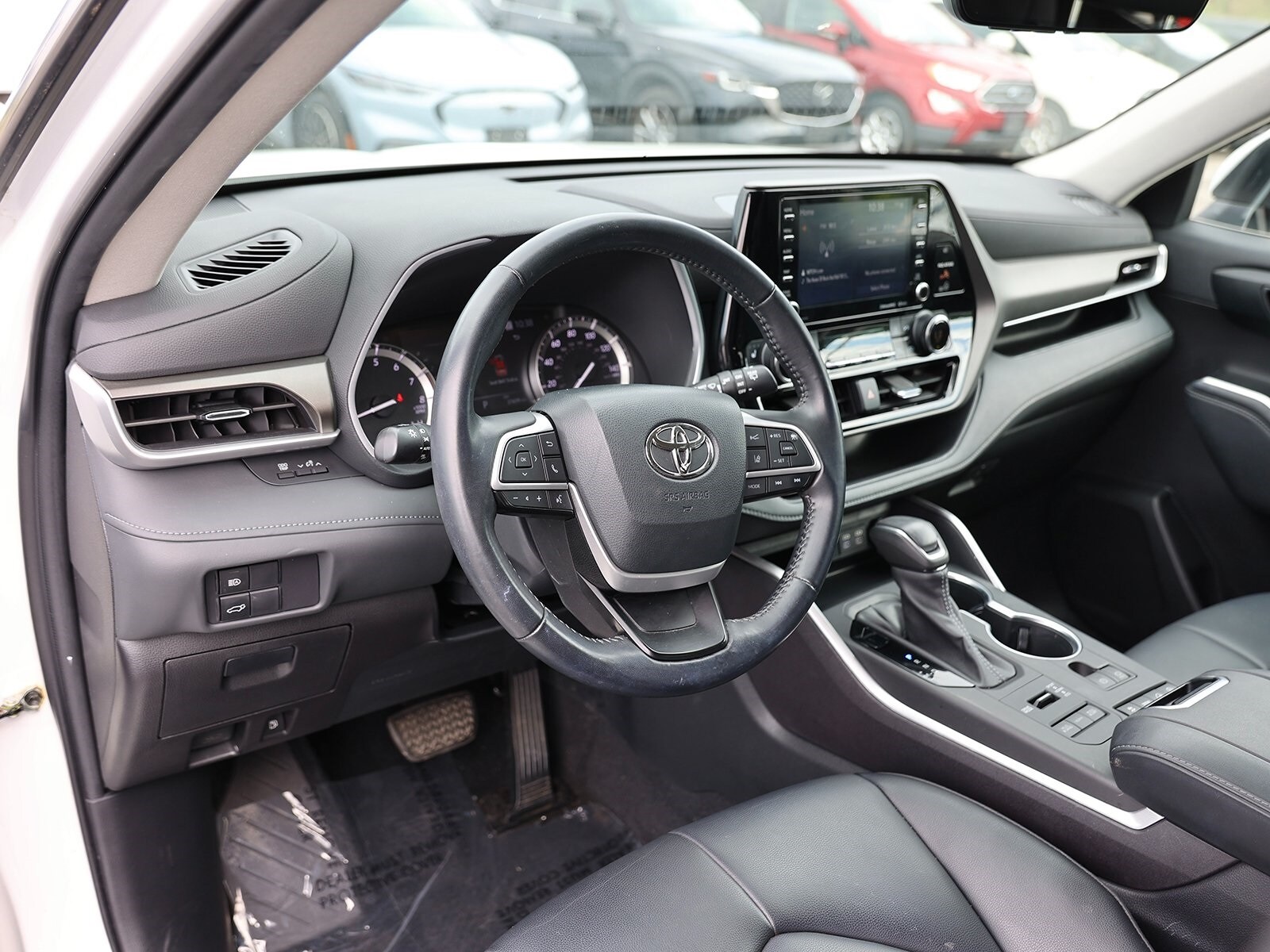 2022 Toyota Highlander XLE photo 3