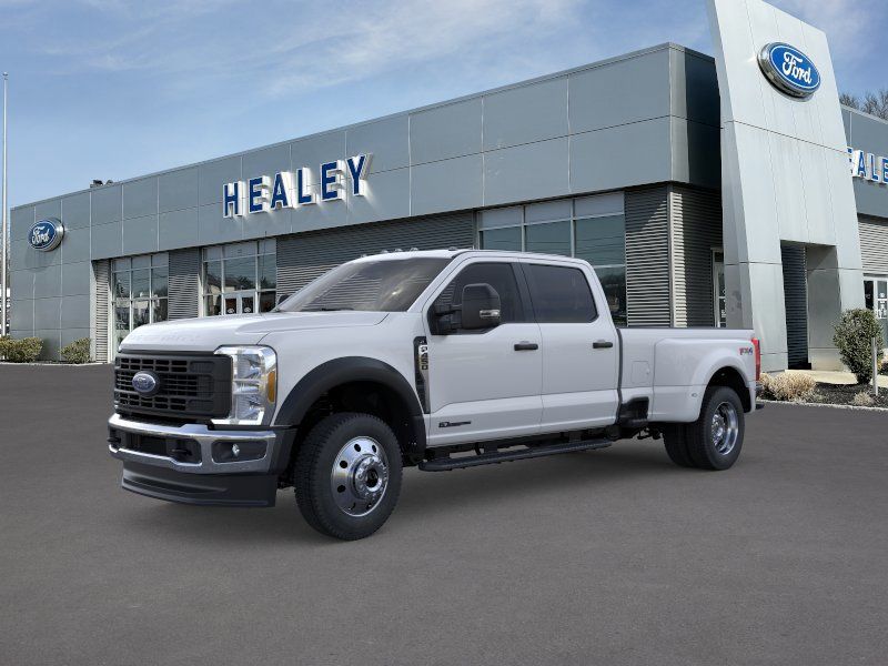 2026 Ford F-450 XL 4x4 Crew Cab 8' Box DRW's photo