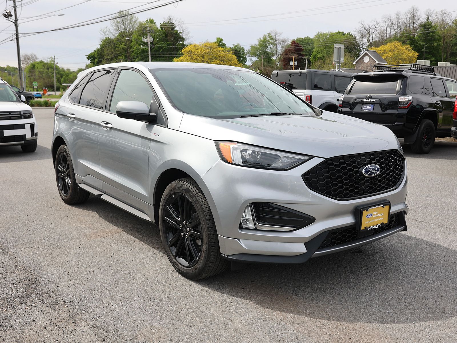 2024 Ford Edge ST-Line AWD's photo