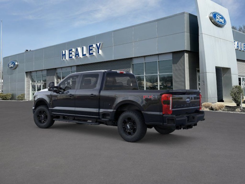New 2026 Ford F-250 XL Truck Crew Cab