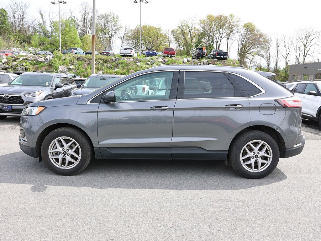 Certified 2024 Ford Edge SUV