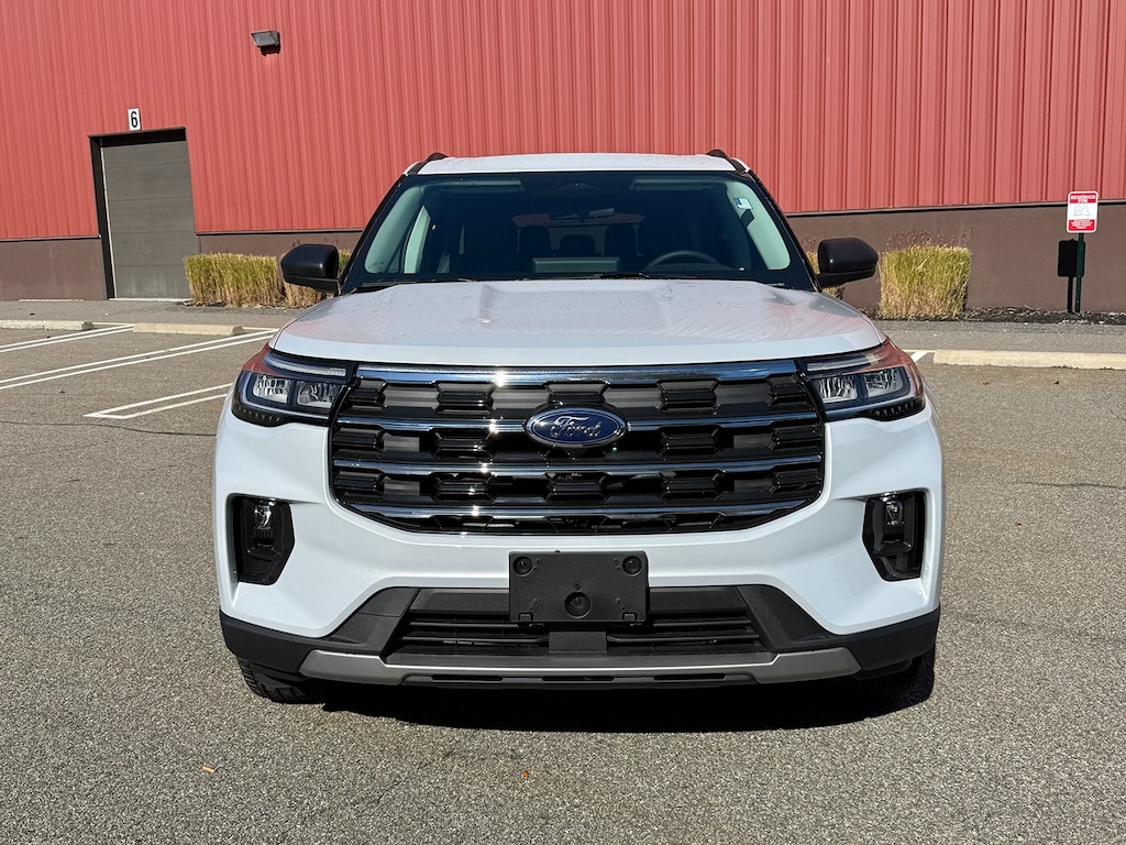 New 2025 Ford Explorer Active SUV