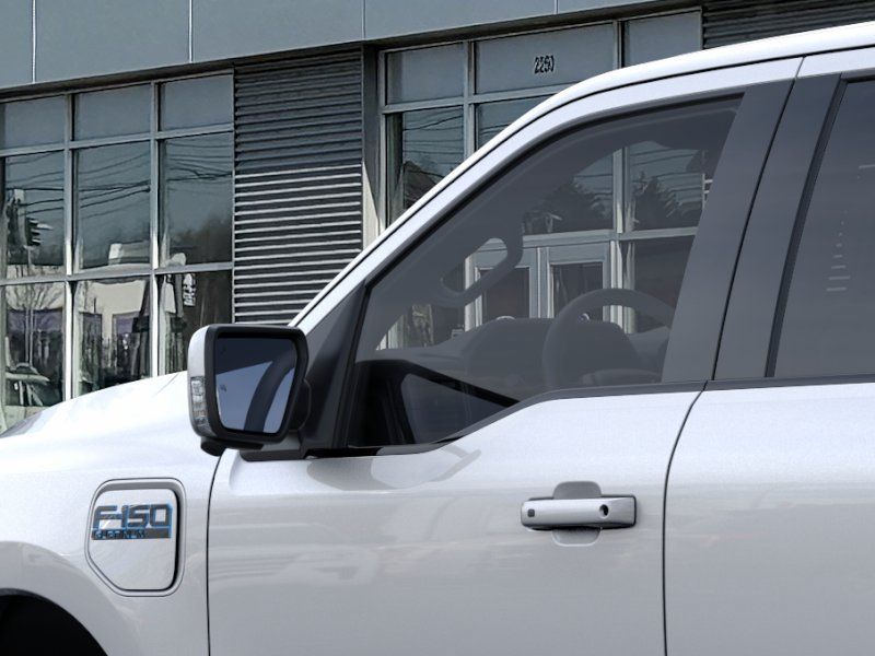 2025 Ford F-150 Lightning Platinum - Photo 20