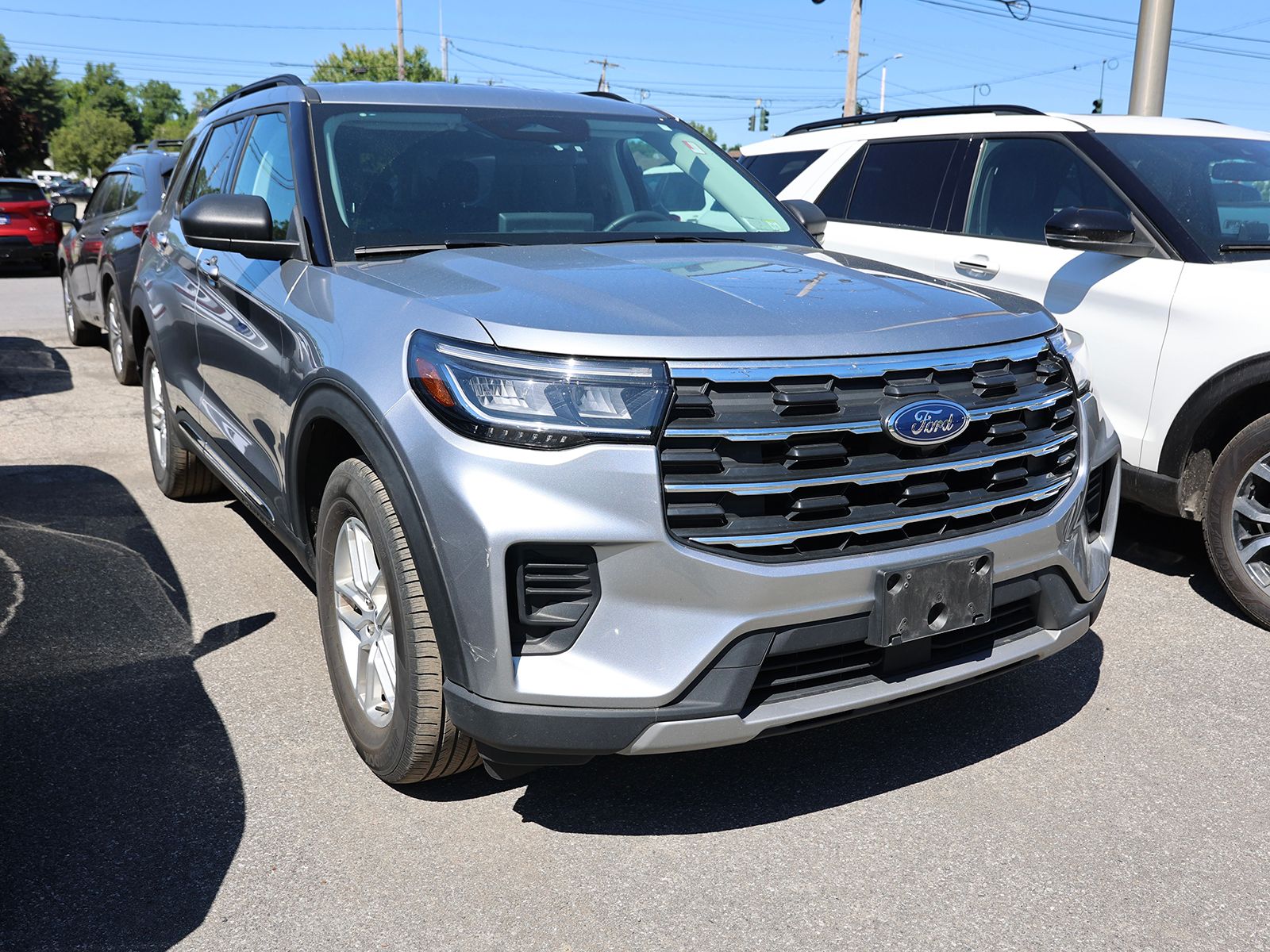 2025 Ford Explorer Active 4WD (PL535)'s photo