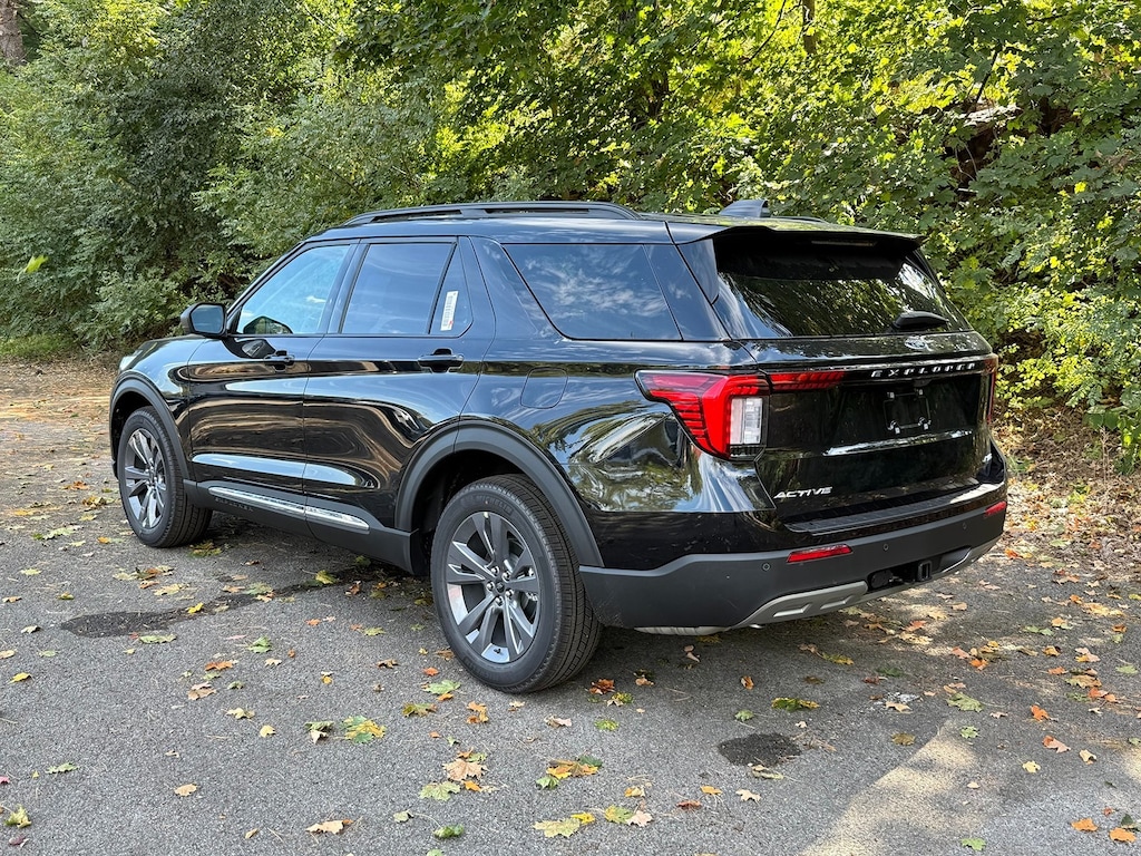 New 2025 Ford Explorer Active SUV