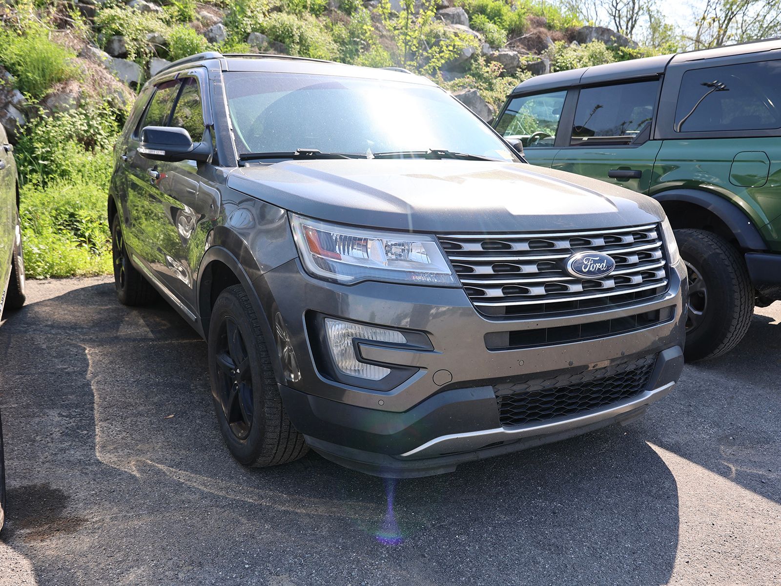 2017 Ford Explorer XLT 4WD's photo