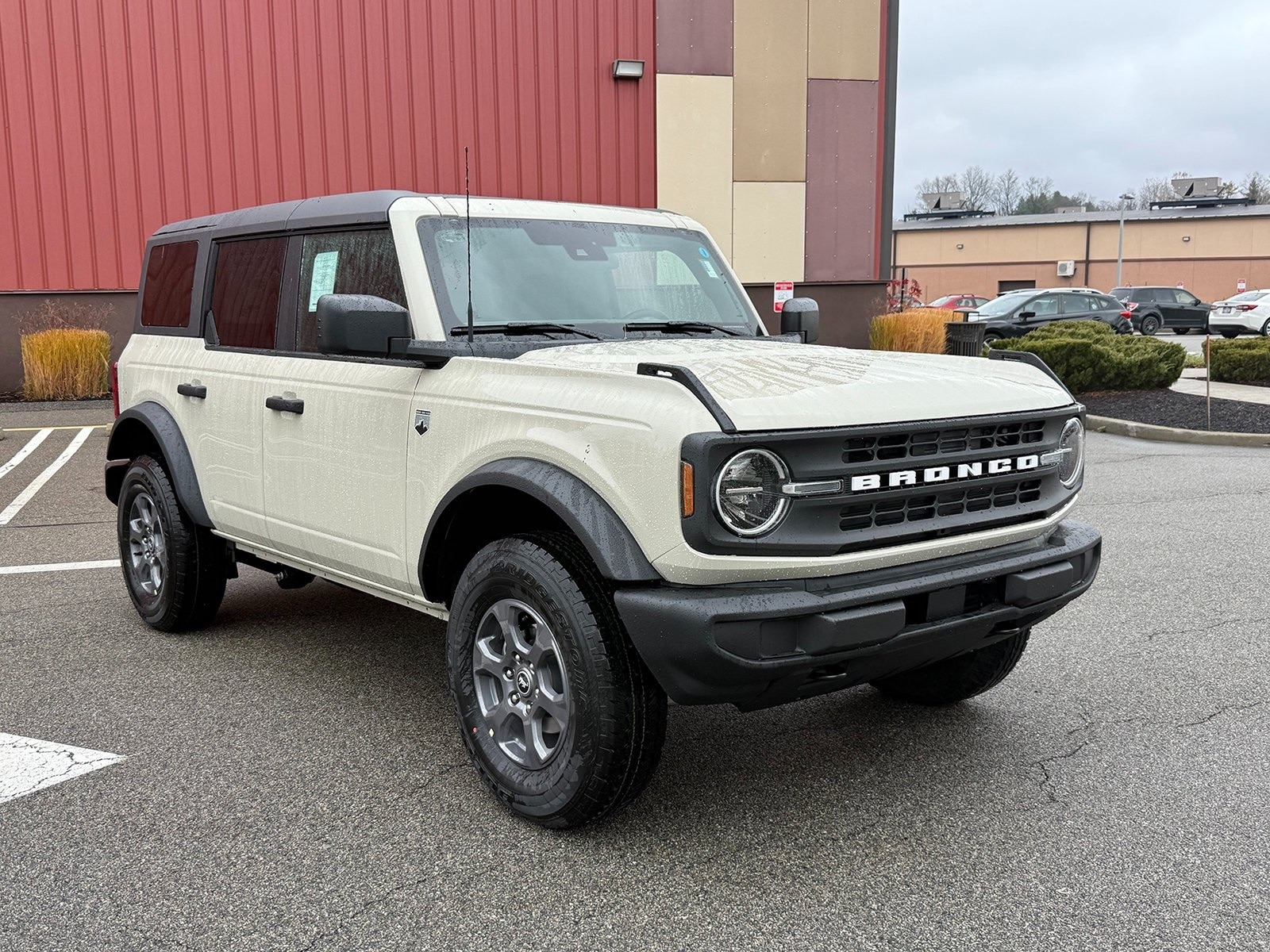 2025 Ford Bronco 4-Door Big Bend's photo