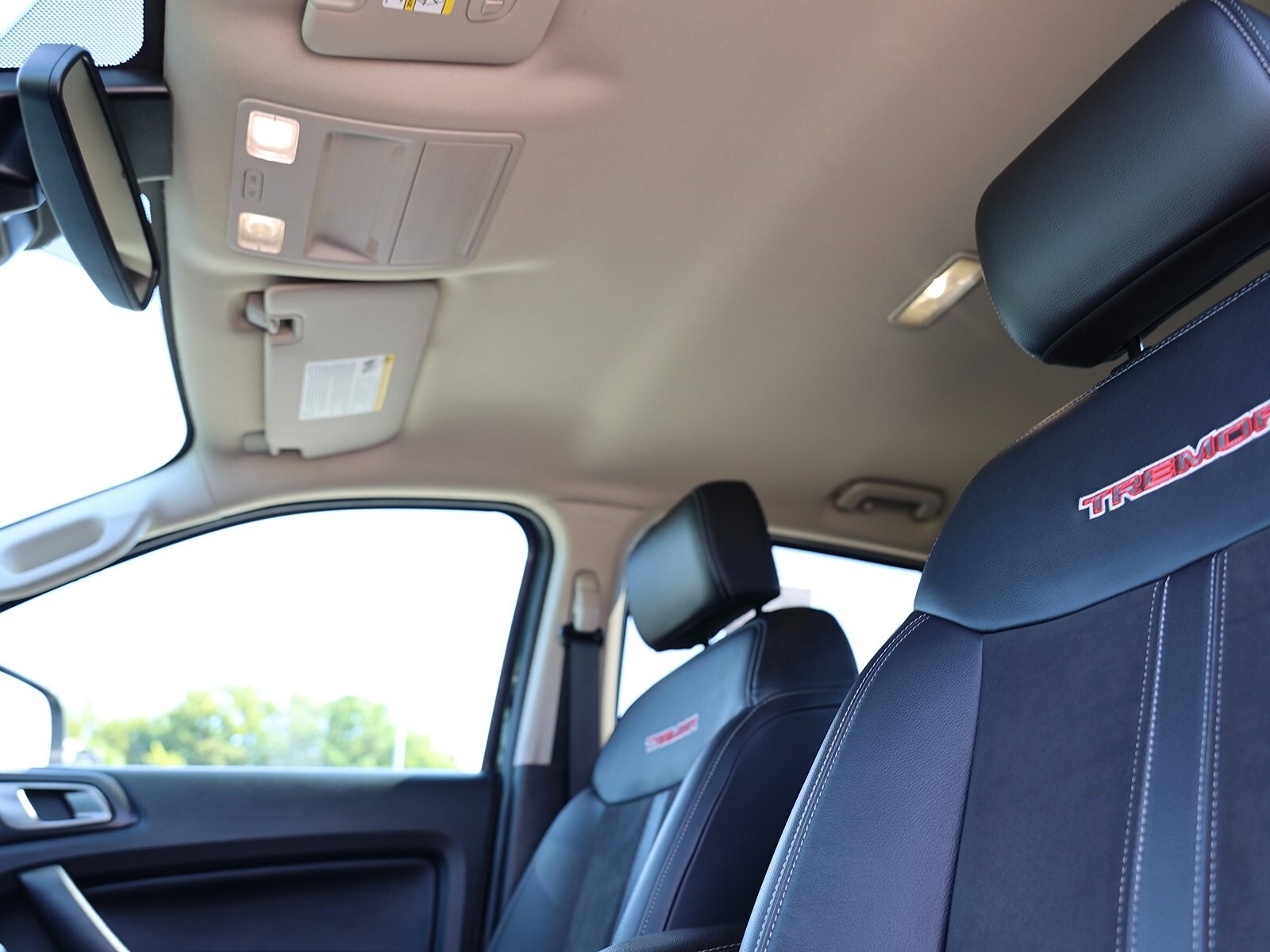 2023 Ford Ranger Lariat photo 4