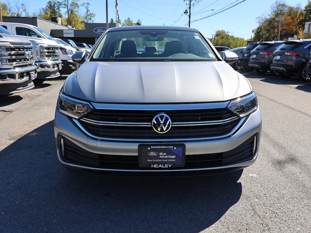 Certified 2024 Volkswagen Jetta 1.5T SEL Sedan