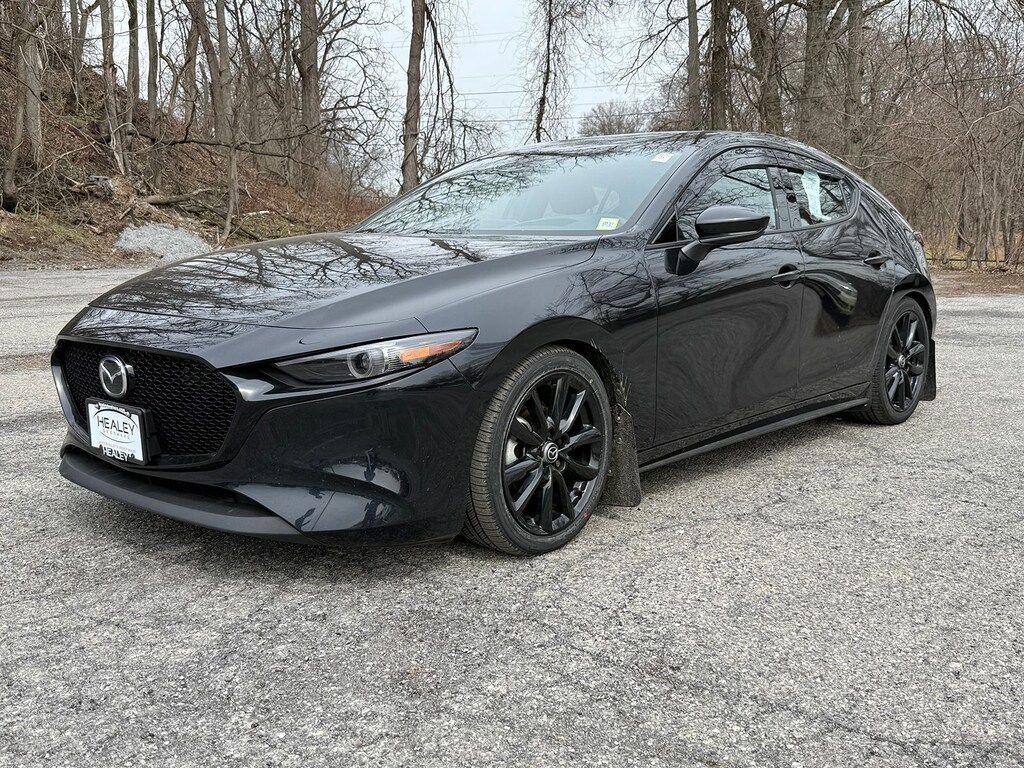 Certified 2022 Mazda Mazda3 Premium Package Hatchback
