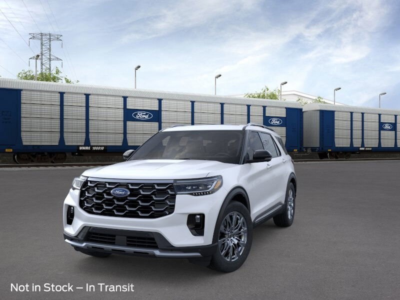 2026 Ford Explorer Platinum photo 2