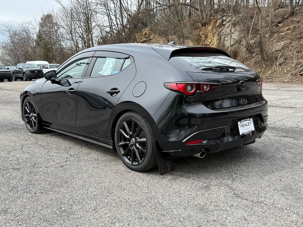 Certified 2022 Mazda Mazda3 Premium Package Hatchback