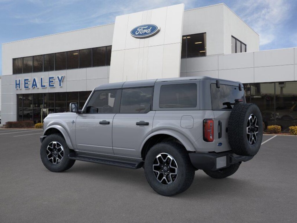 New 2026 Ford Bronco Outer Banks SUV