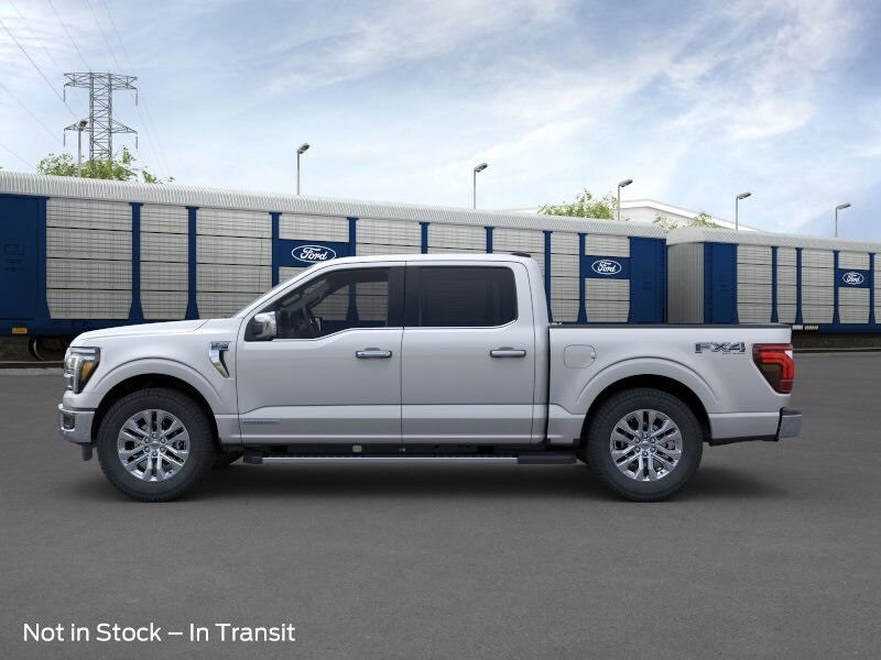 2025 Ford F-150 Lariat photo 3