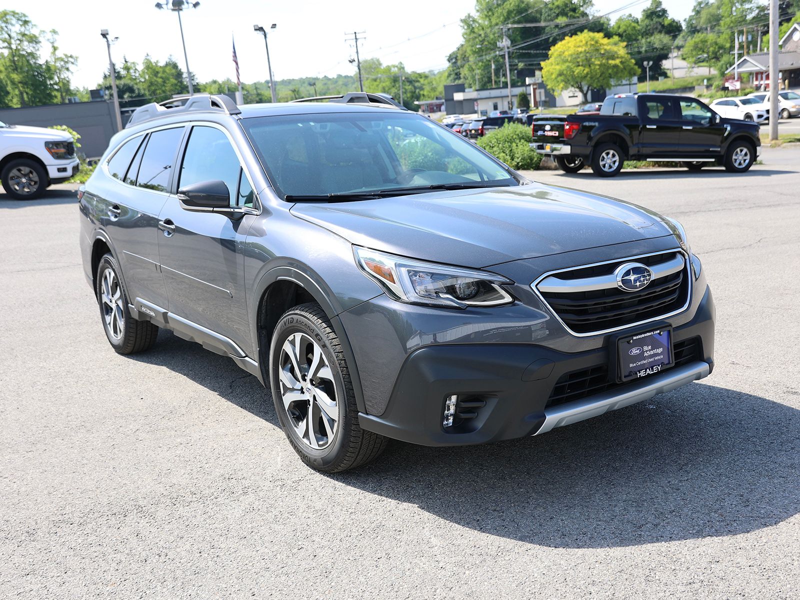 2022 Subaru Outback Limited's photo