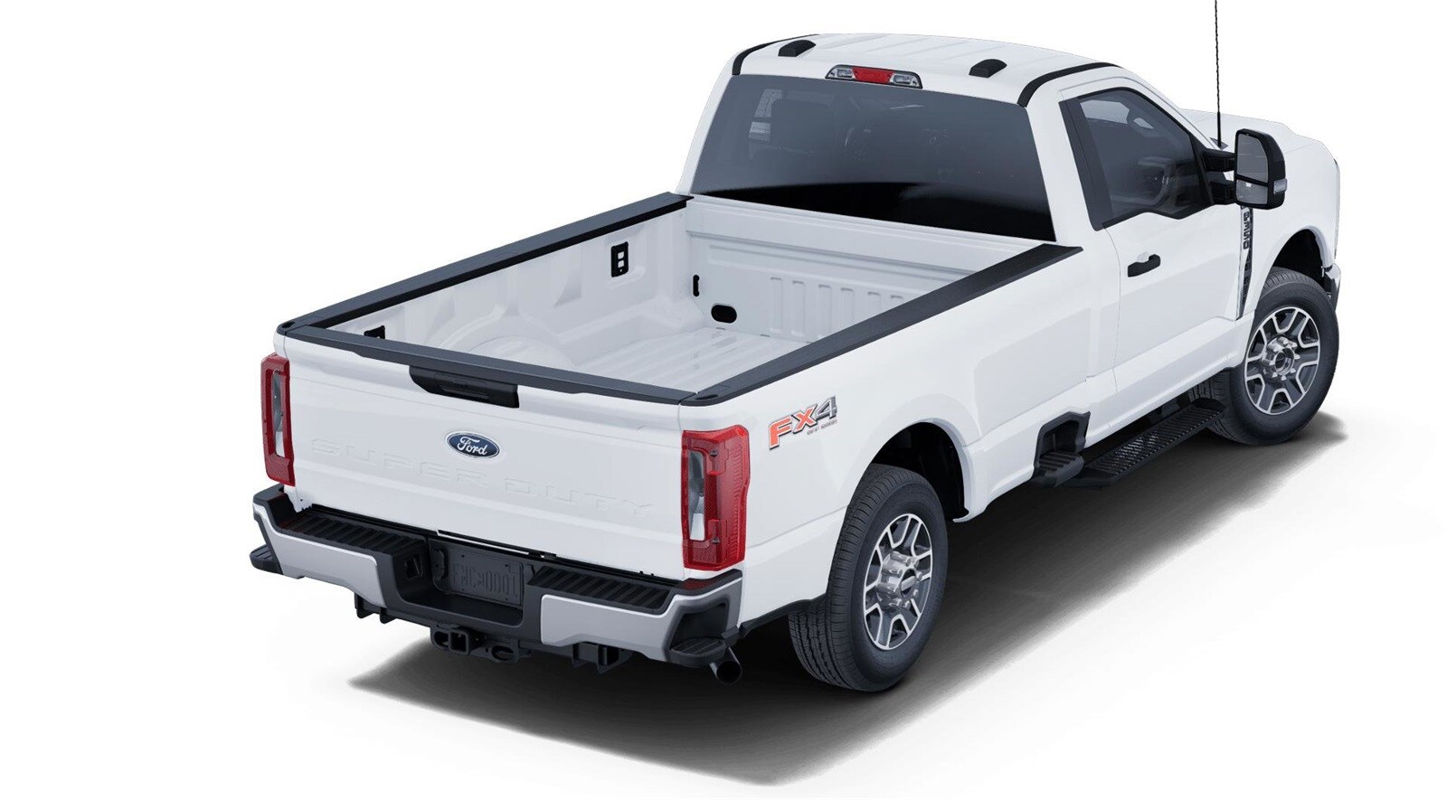 2025 Ford F-350 XLT photo 3