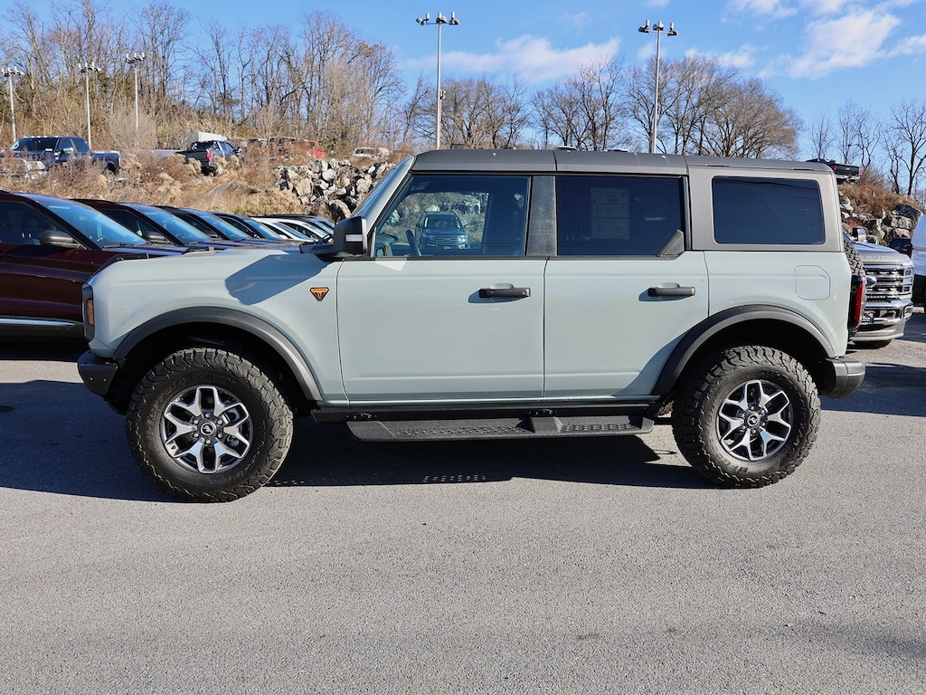 Certified 2024 Ford Bronco Badlands SUV