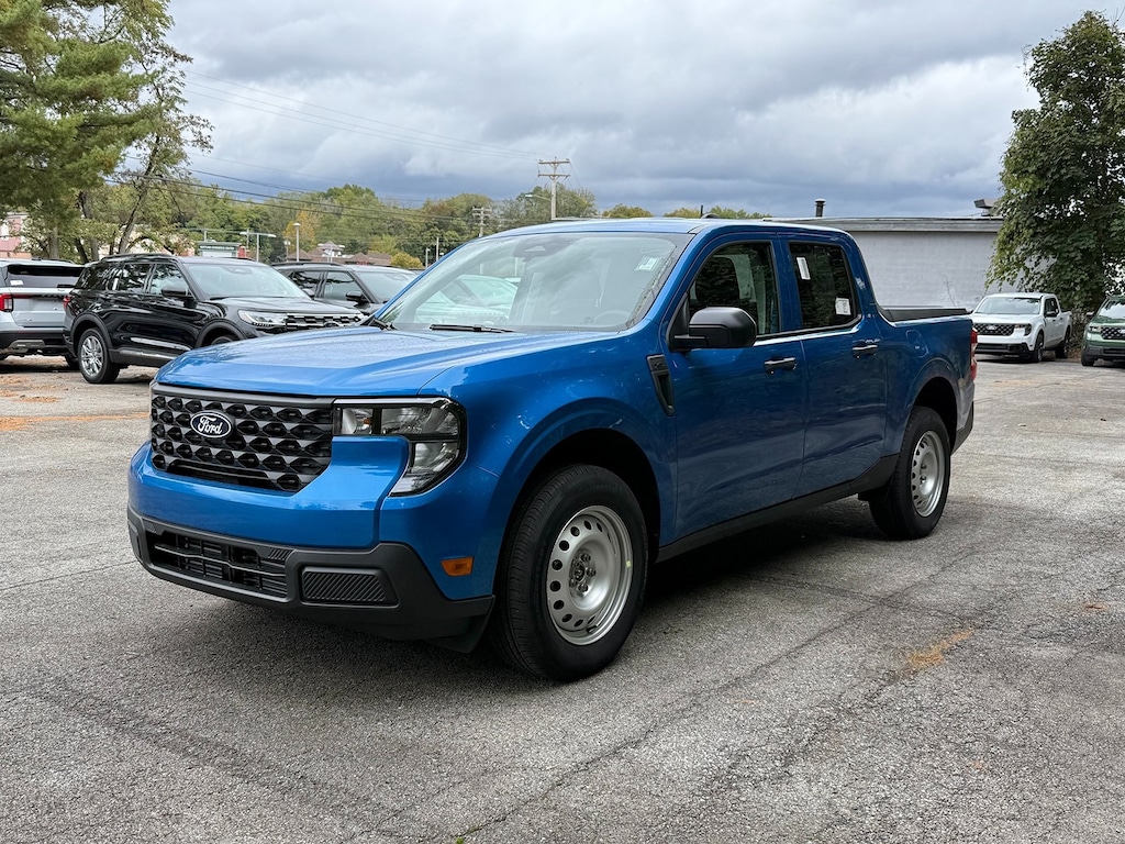 New 2025 Ford Maverick XL Truck SuperCrew