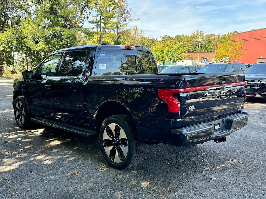 New 2025 Ford F-150 Lightning Platinum Truck SuperCrew Cab