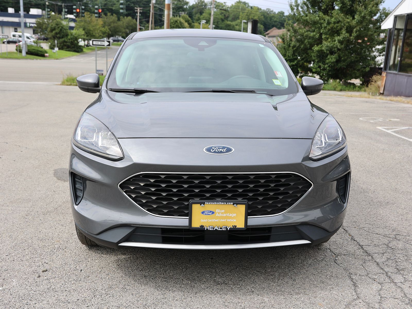 Used 2021 Ford Escape SE with VIN 1FMCU9G6XMUA31895 for sale in Poughkeepsie, NY