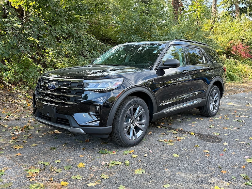 New 2025 Ford Explorer Active SUV