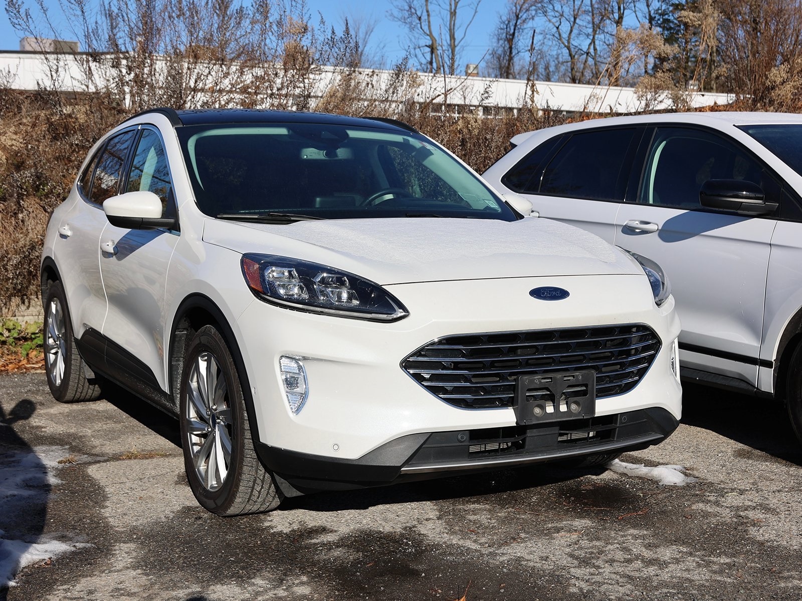 2021 Ford Escape Titanium's photo