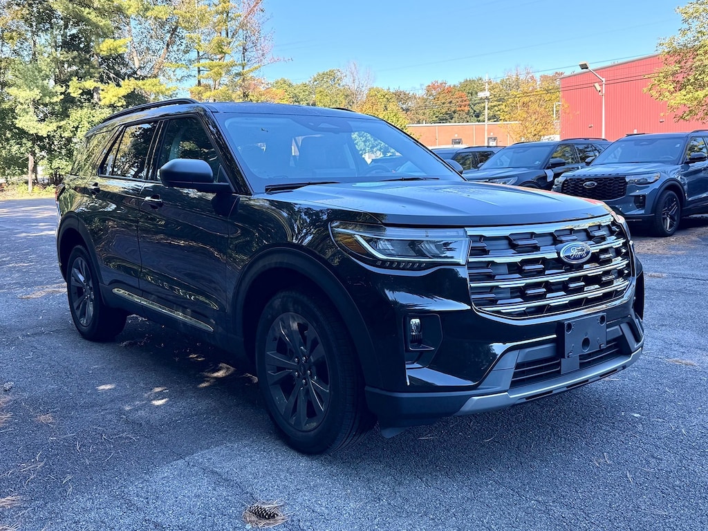 New 2025 Ford Explorer Active SUV