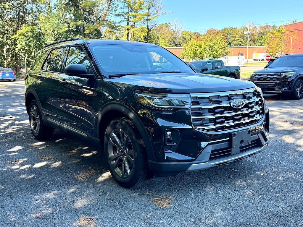 New 2025 Ford Explorer Active SUV
