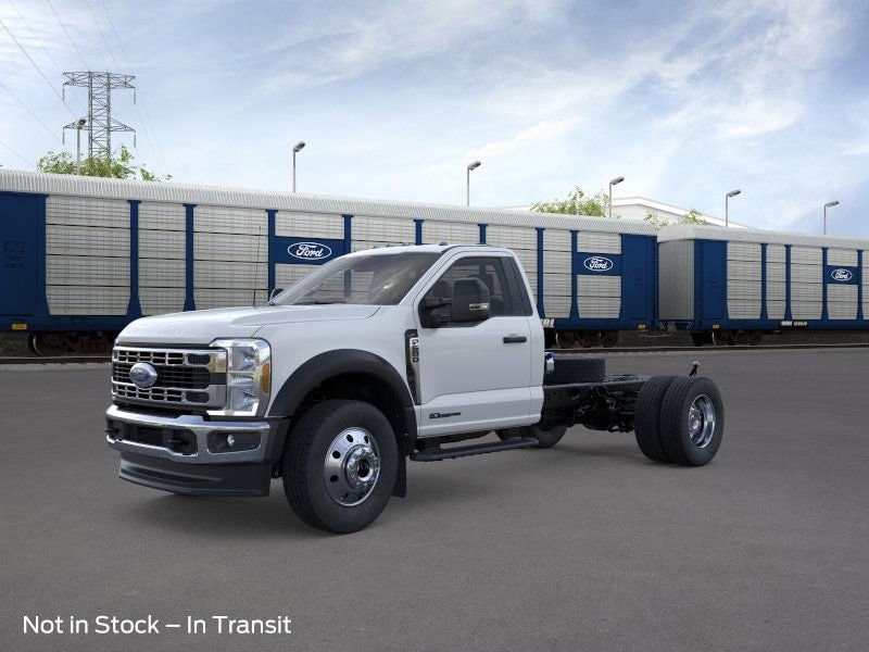2026 Ford F-600 Super Duty Chassis Cab XLT's photo