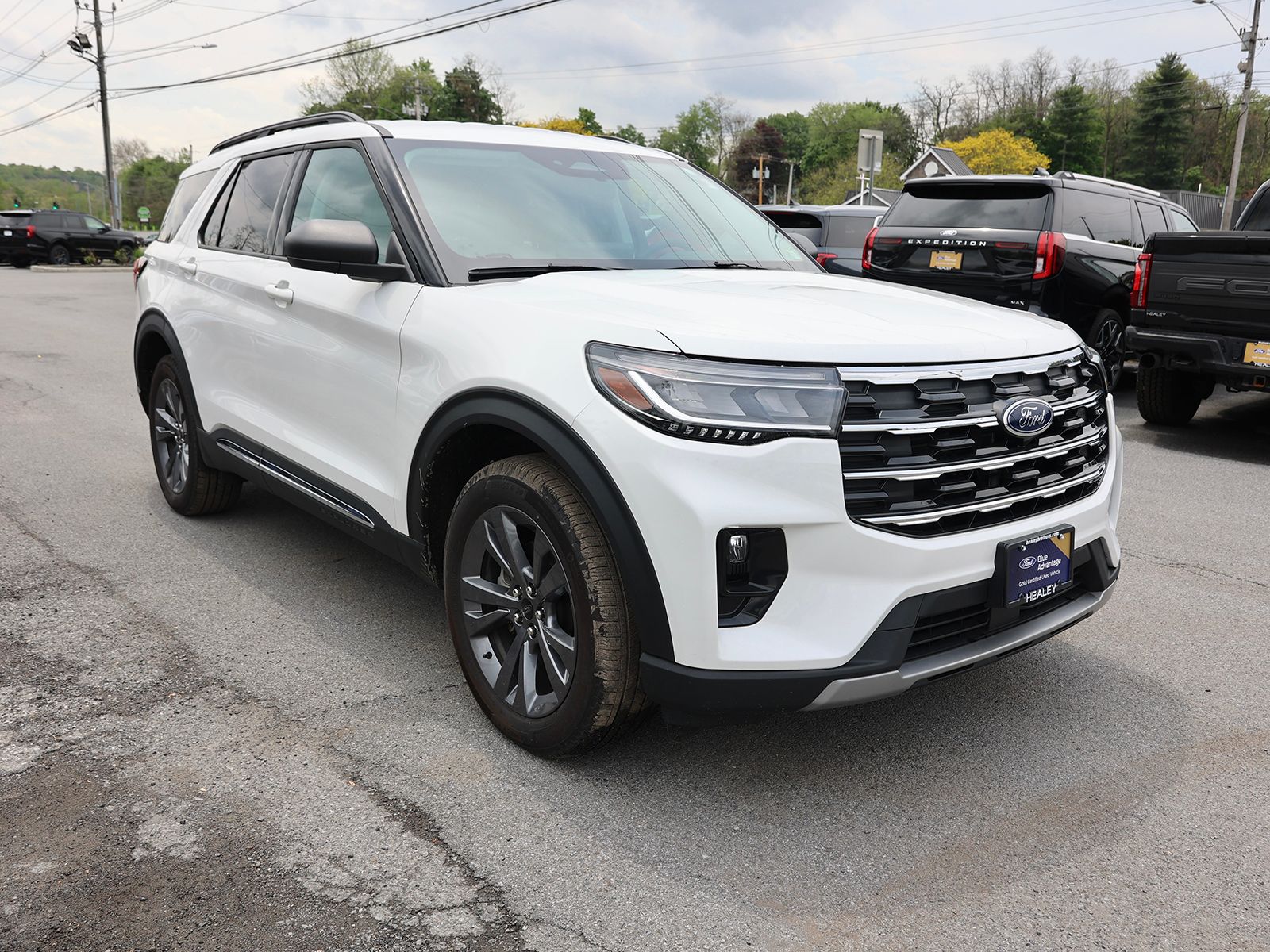 2025 Ford Explorer Active 4WD (PL535)'s photo