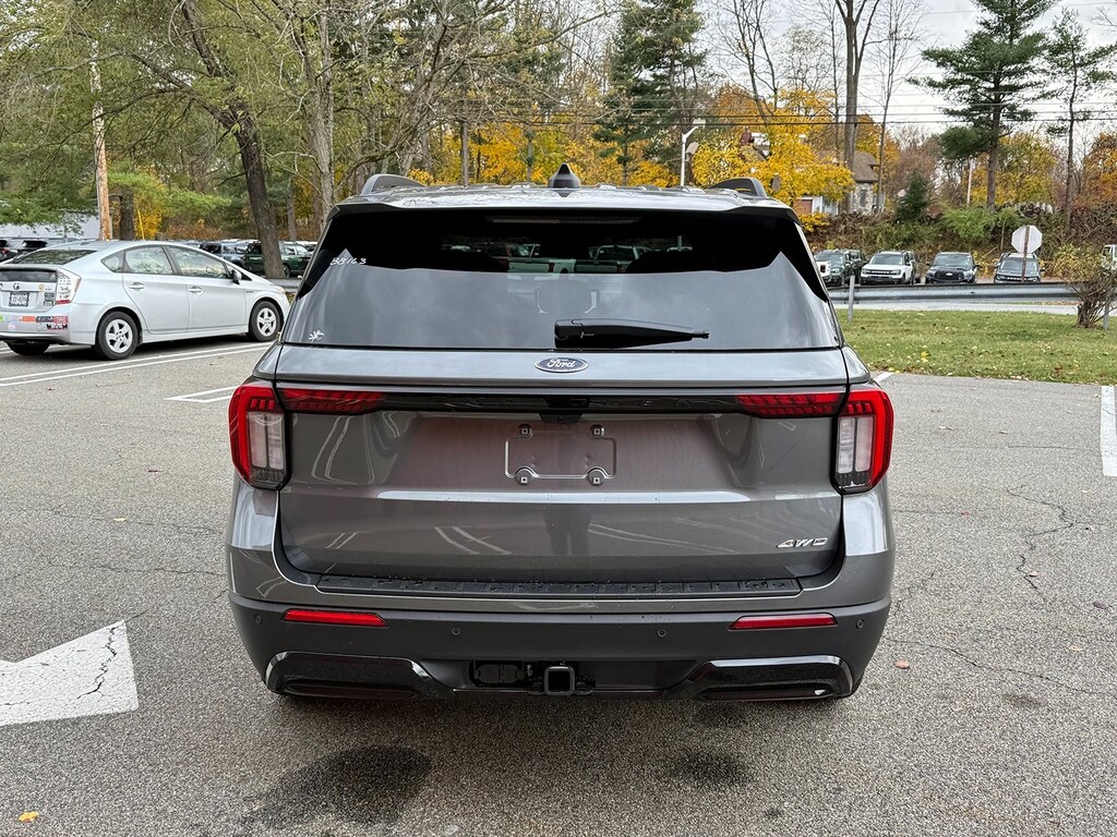 New 2026 Ford Explorer ST-Line SUV