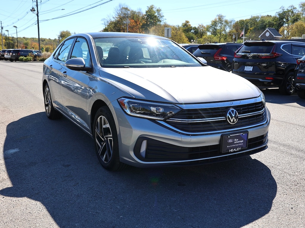 Certified 2024 Volkswagen Jetta 1.5T SEL Sedan