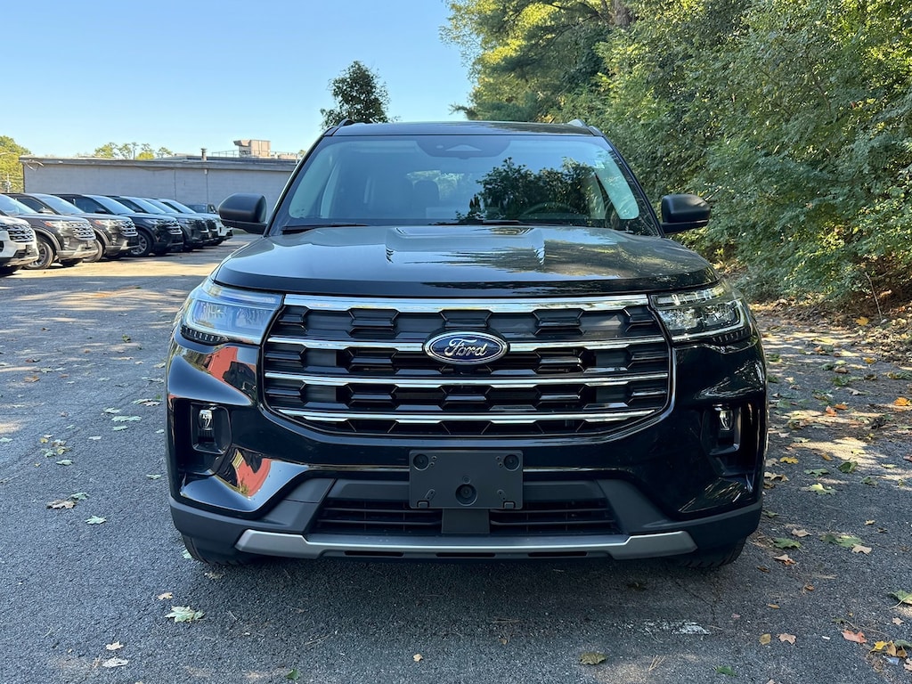 New 2025 Ford Explorer Active SUV