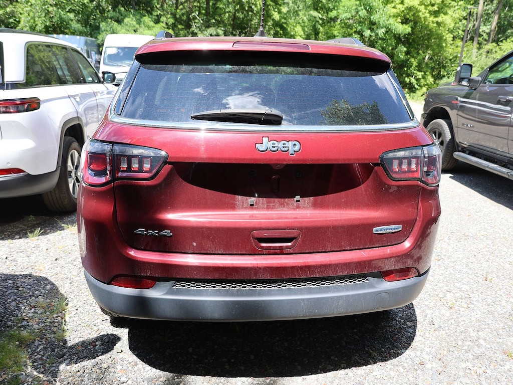 Used 2021 Jeep Compass Latitude SUV