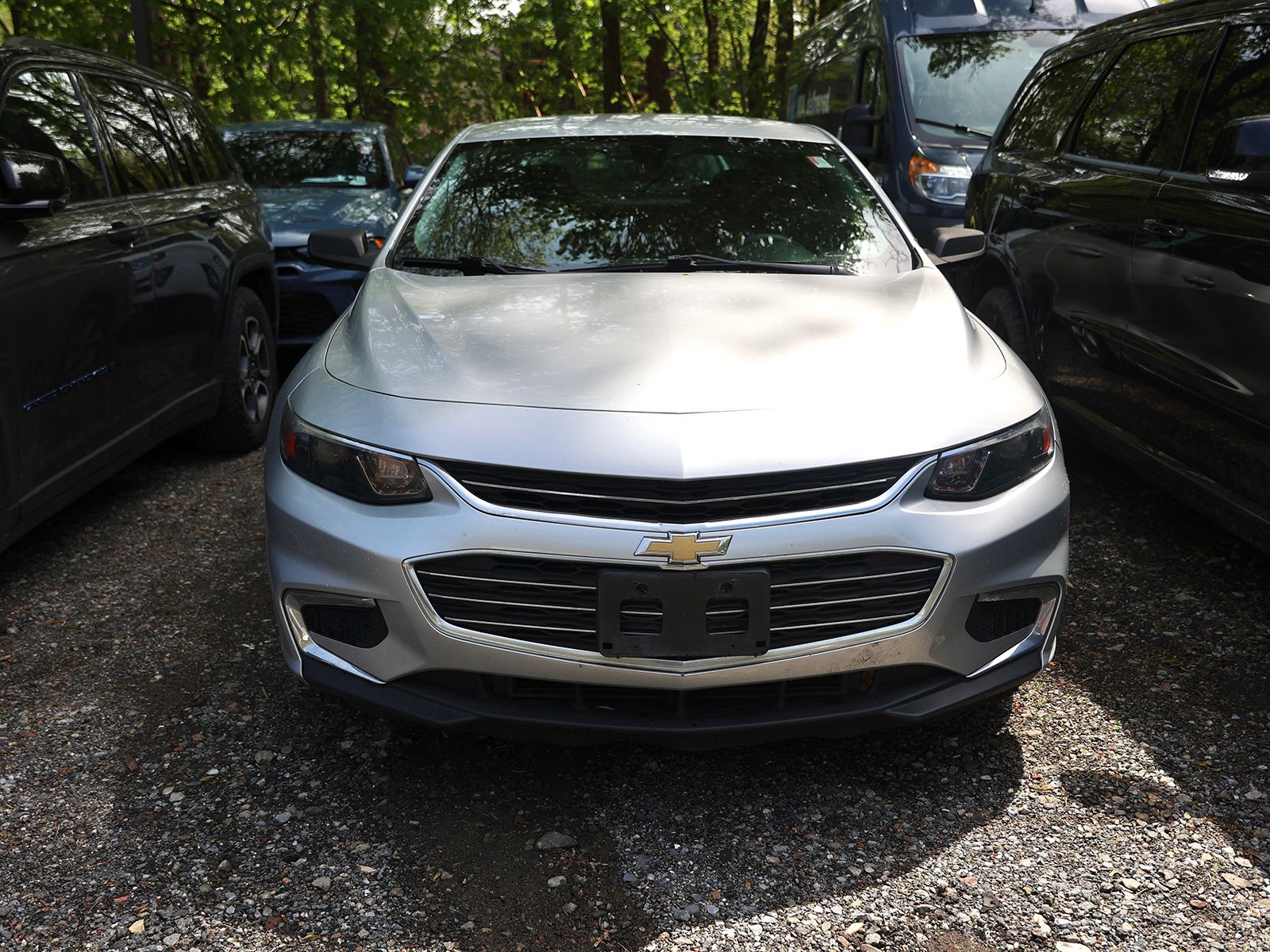 1G1ZB5ST4HF222340