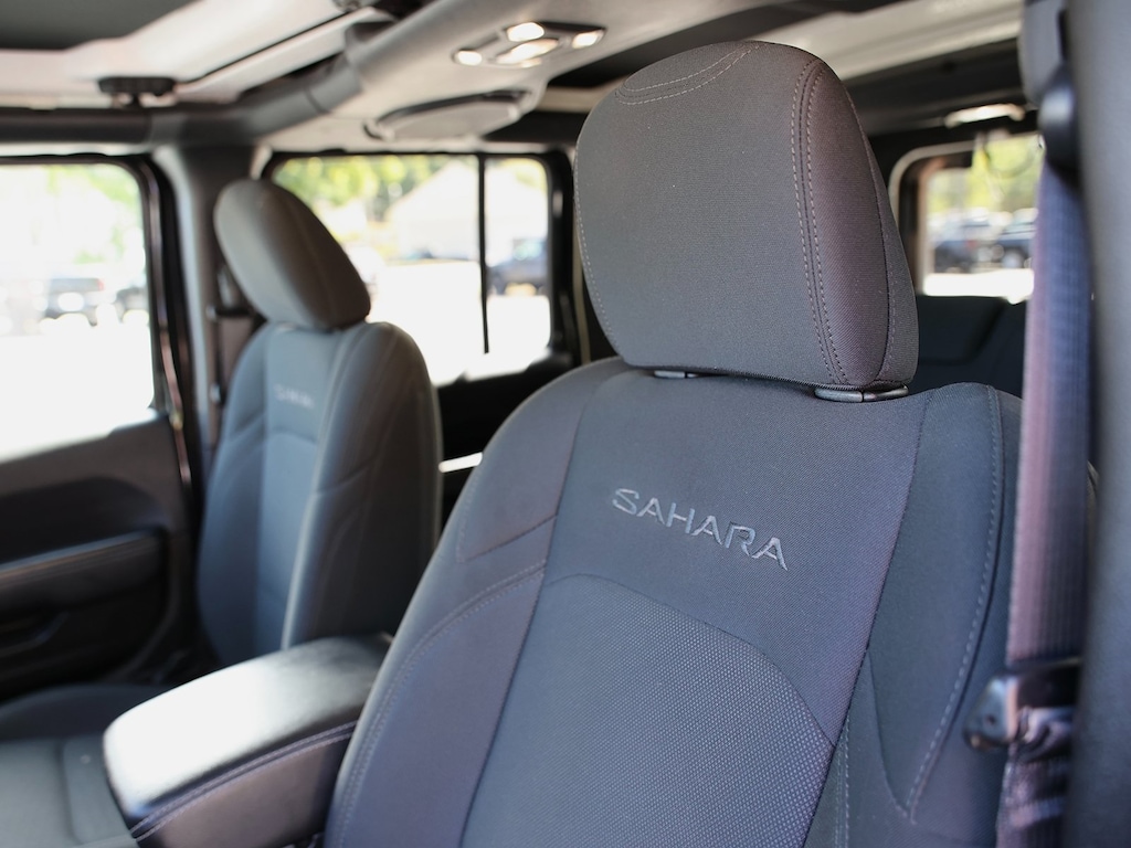 Used 2022 Jeep Wrangler Unlimited Sahara SUV