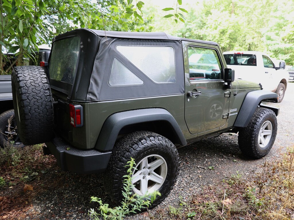 Used 2015 Jeep Wrangler Sport 4x4 SUV