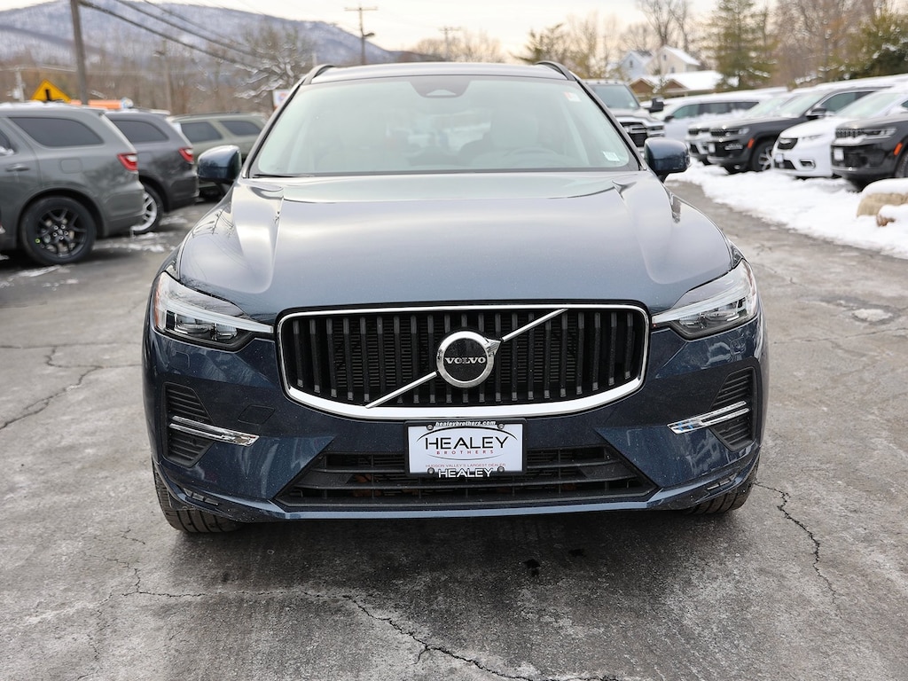Used 2023 Volvo XC60 B5 AWD Core SUV