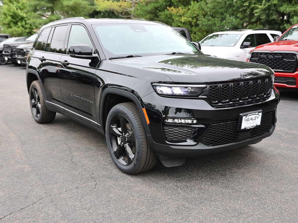 Used 2023 Jeep Grand Cherokee Limited SUV