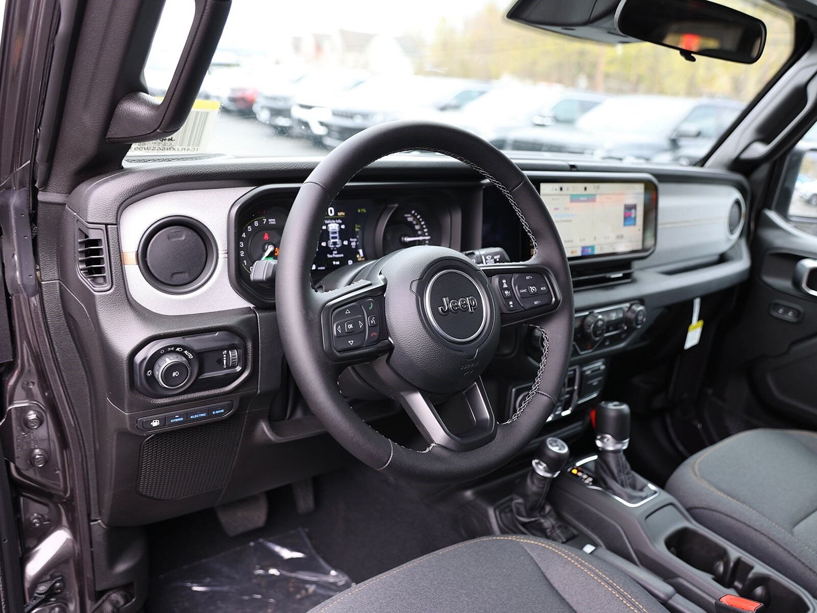 2025 Jeep Wrangler 4xe Sport S photo 3