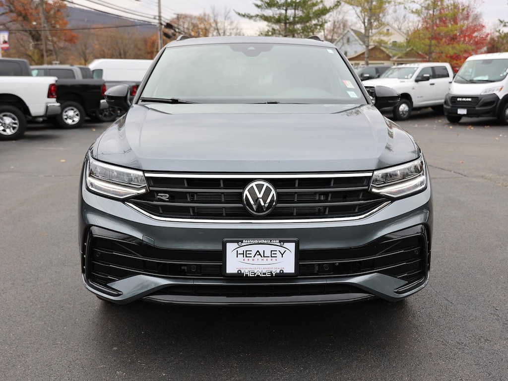 Used 2024 Volkswagen Tiguan 2.0T SE R-Line Black SUV