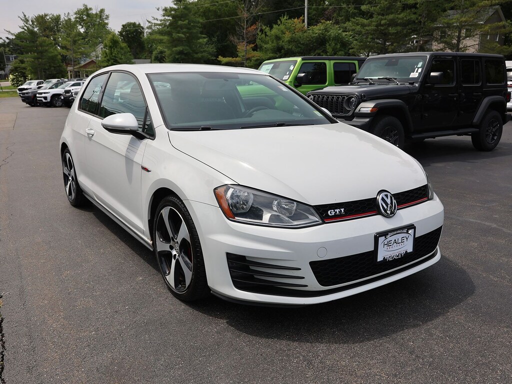 Used 2016 Volkswagen Golf GTI S 2-Door Manual Hatchback