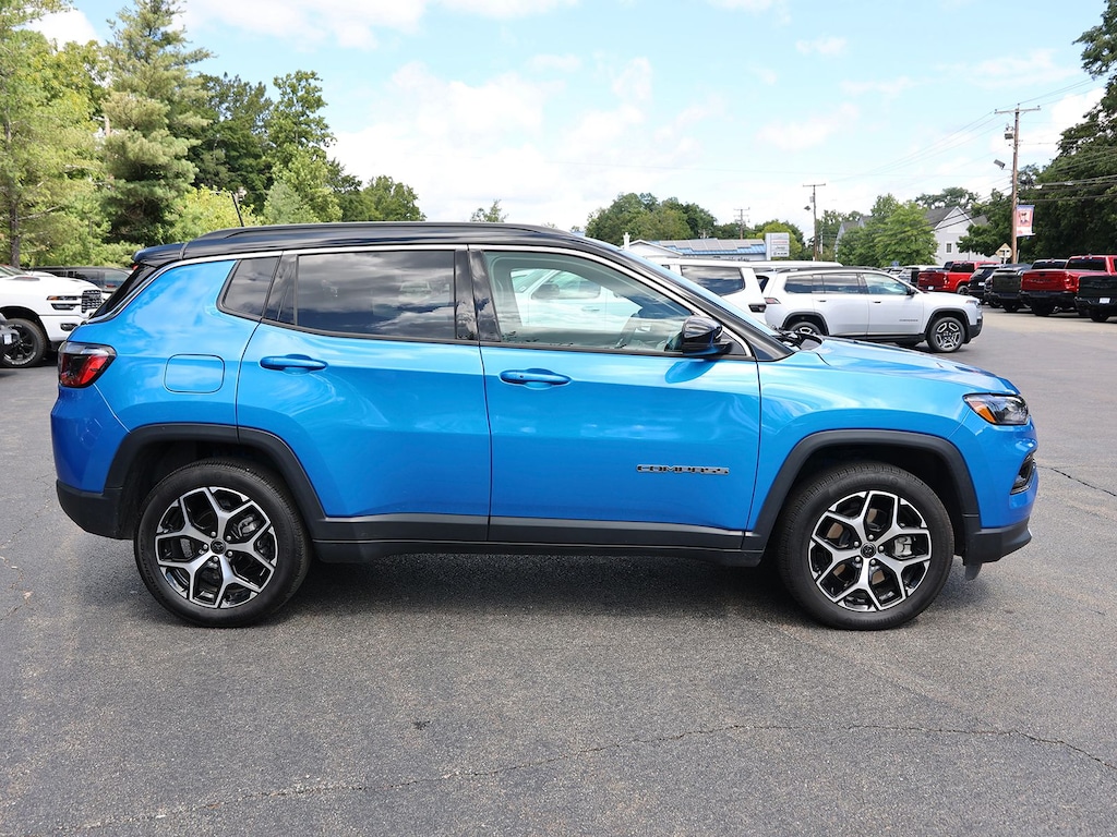 Used 2025 Jeep Compass Limited SUV