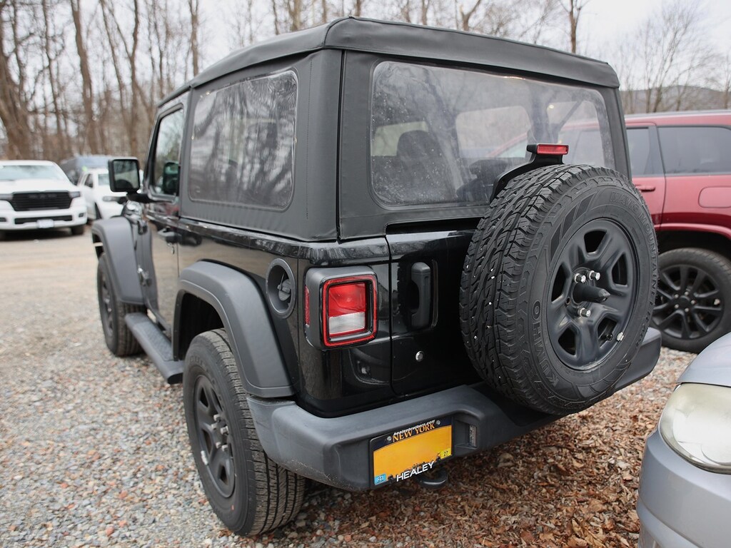 Used 2021 Jeep Wrangler Sport SUV