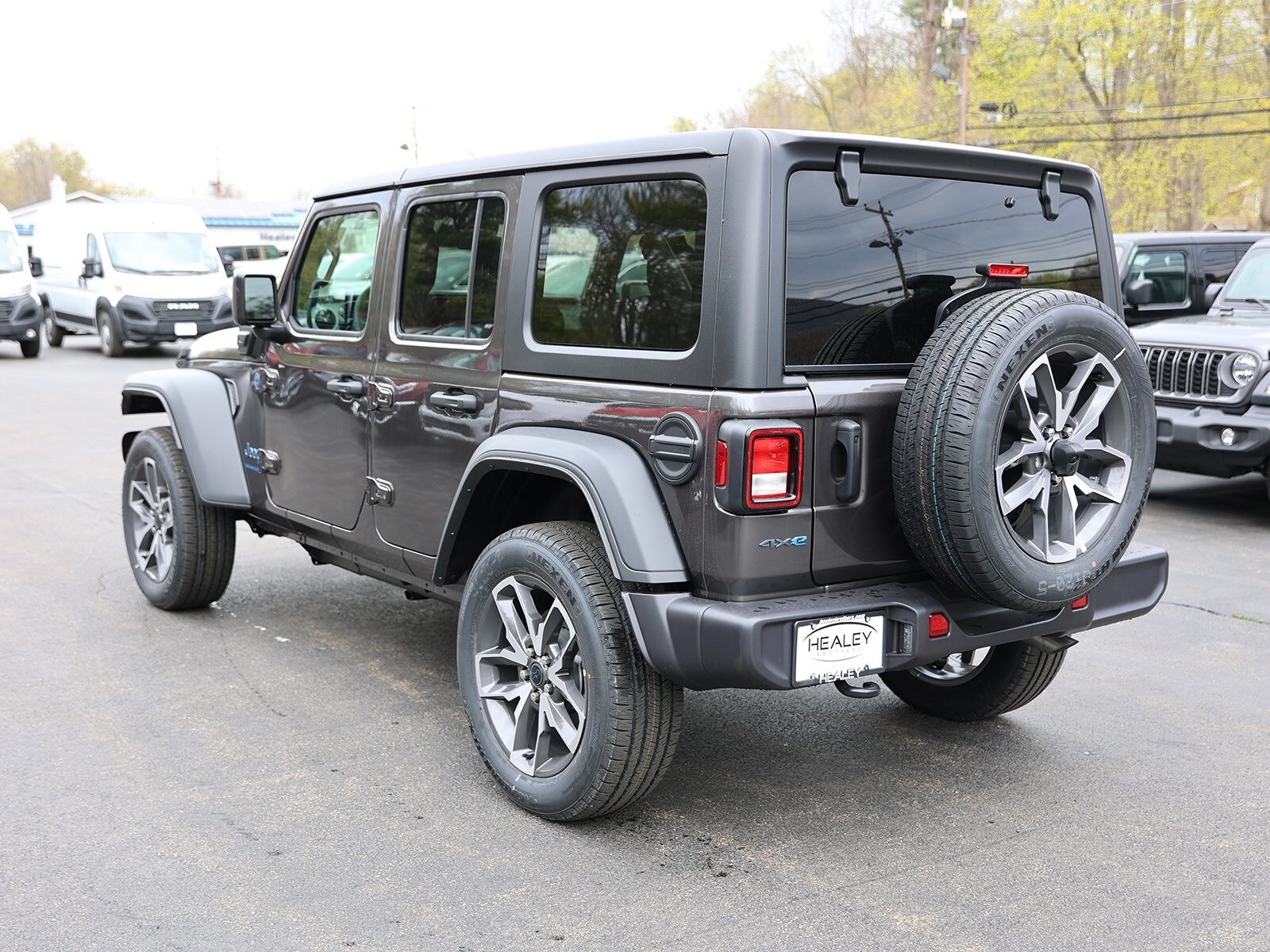2025 Jeep Wrangler 4xe Sport S photo 2